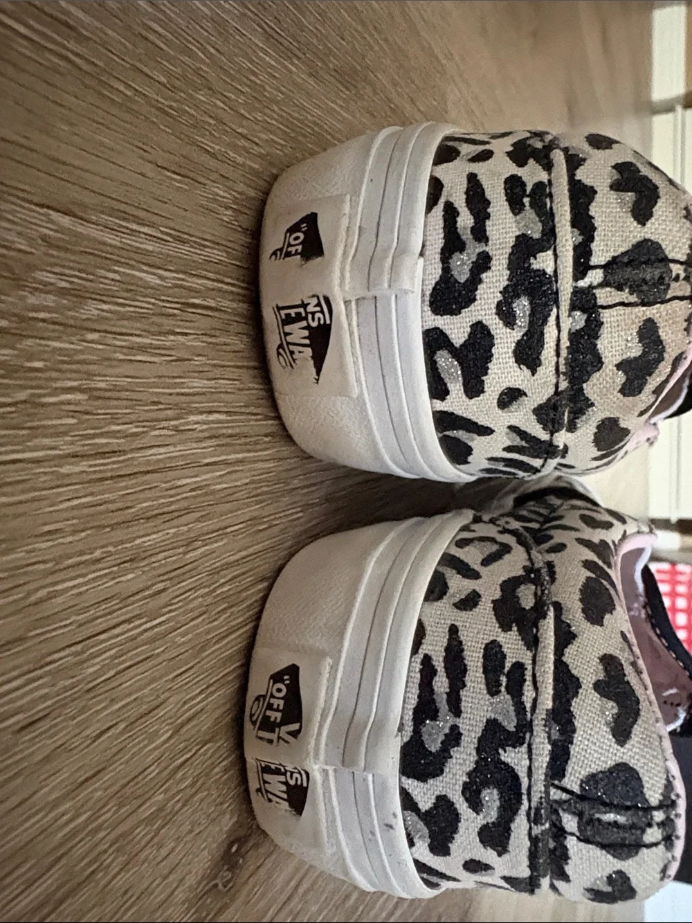 Vans Leopard Print Slip-On Sneakers with Pink Lining kids 12.5